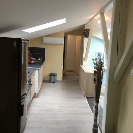 Appart 4 Personnes A 3 Minutes A Pied De La Cite Medievale 아파트 *