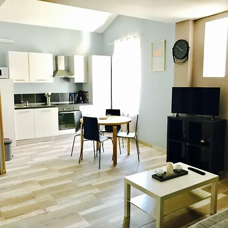 Appart 4 Personnes A 3 Minutes A Pied De La Cite Medievale 아파트 카르카손