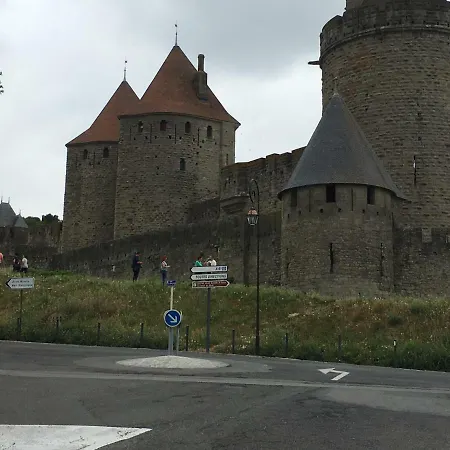 Appart 4 Personnes A 3 Minutes A Pied De La Cite Medievale